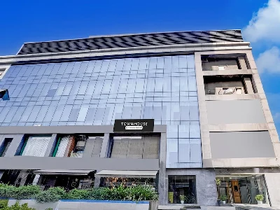 Townhouse Vista Suites